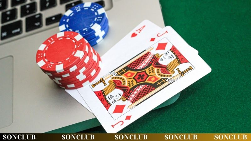 Chọn nền tảng uy tín khi chơi bài Liêng